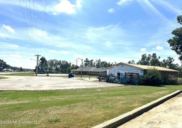Photo 1 of Sale Pending at 290 Us 72, Burnsville, MS 38833 | MLS# 4161717 | Listing updated on 2026-09-10