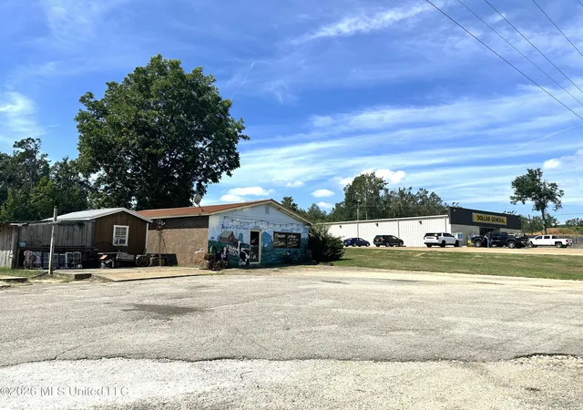 Photo 3 of Sale Pending at 290 Us 72, Burnsville, MS 38833 | MLS# 4161717 | Listing updated on 2026-09-10