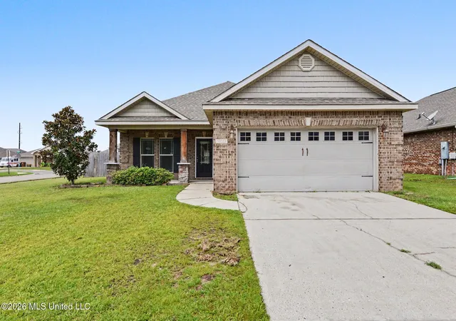 Photo 2 of Single family home for sale at 10323 Sweet Bay Dr, Gulfport, MS 39503 | MLS# 4161778 | Listing updated on 2026-10-19