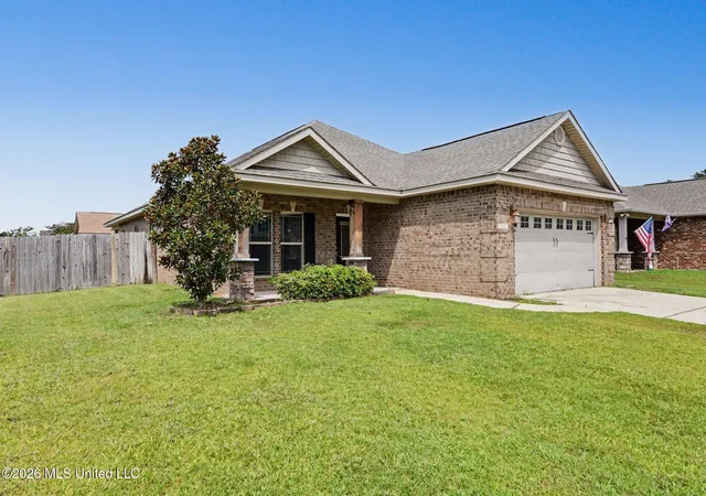 Photo 3 of Single family home for sale at 10323 Sweet Bay Dr, Gulfport, MS 39503 | MLS# 4161778 | Listing updated on 2026-10-19