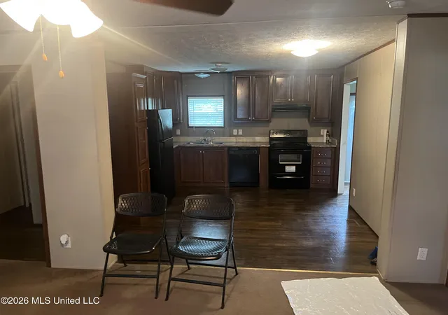 Photo 4 of Single family home for sale at 106 East St, Edwards, MS 39066 | MLS# 4161765 | Listing updated on 2026-09-11