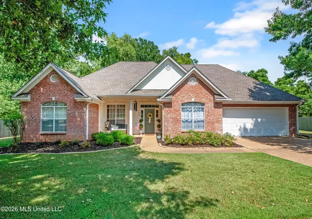 Photo 1 of Single family home for sale at 104 Middle Fld Dr, Canton, MS 39046 | MLS# 4161743 | Listing updated on 2026-09-14