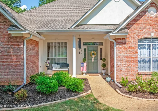 Photo 3 of Single family home for sale at 104 Middle Fld Dr, Canton, MS 39046 | MLS# 4161743 | Listing updated on 2026-09-14