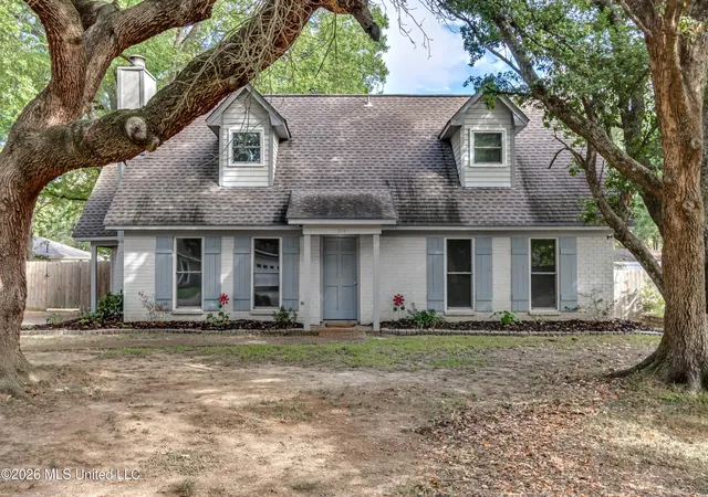 Photo 1 of Sale Pending at 214 Salem Sq, Ridgeland, MS 39157 | MLS# 4164639 | Listing updated on 2026-10-10