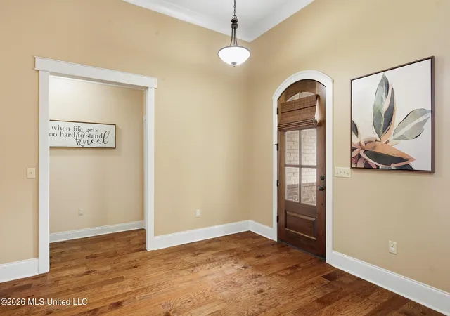 Photo 3 of Sale Pending at 403 W Cowan Crk Cvs, Brandon, MS 39047 | MLS# 4161820 | Listing updated on 2026-09-25