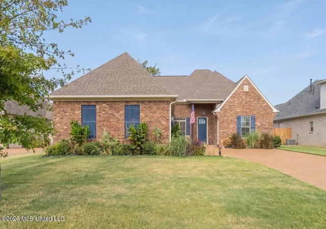 Photo 2 of Single family home for sale at 2865 Walking Dog Ln, Nesbit, MS 38651 | MLS# 4161851 | Listing updated on 2026-09-09