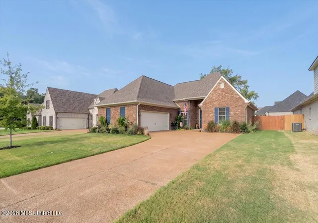 Photo 3 of Single family home for sale at 2865 Walking Dog Ln, Nesbit, MS 38651 | MLS# 4161851 | Listing updated on 2026-09-09