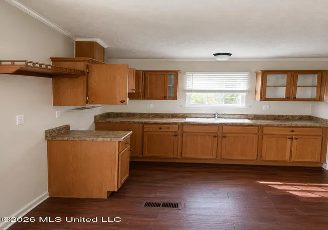 Photo 2 of Manufactured home for sale at 63 Green Park Dr, Byhalia, MS 38611 | MLS# 4161777 | Listing updated on 2026-09-08