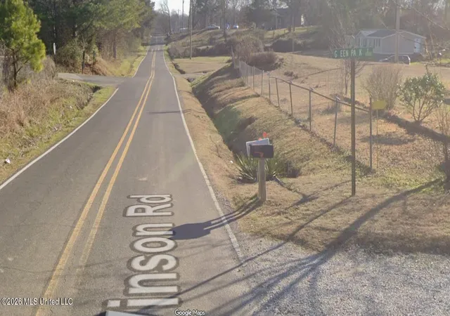 Photo 3 of Manufactured home for sale at 63 Green Park Dr, Byhalia, MS 38611 | MLS# 4161777 | Listing updated on 2026-10-07