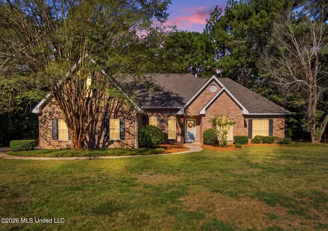 Photo 2 of Single family home for sale at 127 Cherry Oak Trl, Petal, MS 39465 | MLS# 4162232 | Listing updated on 2026-09-11
