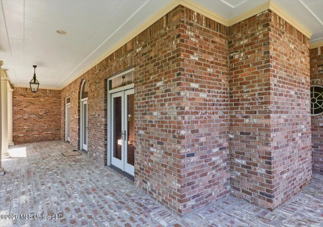 Photo 4 of Single family home for sale at 415 Pembrooke Dr, Madison, MS 39110 | MLS# 4161808 | Listing updated on 2026-09-09