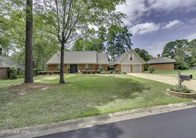 Photo 3 of Single family home for sale at 602 Bay Park Dr, Brandon, MS 39047 | MLS# 4161790 | Listing updated on 2026-10-01