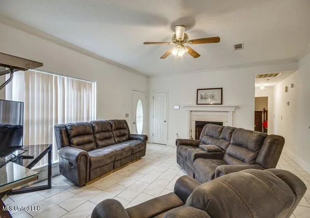 Photo 4 of Single family home for sale at 131 Valley Dr, Raymond, MS 39154 | MLS# 4161803 | Listing updated on 2026-09-08