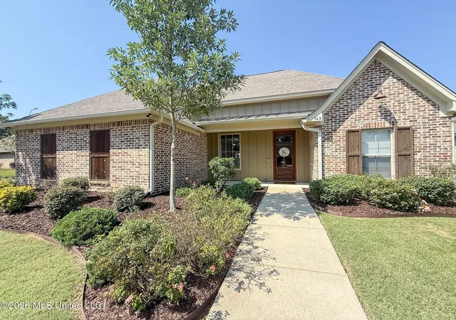 Photo 1 of Single family home for sale at 143 Magnolia Pl Cir, Brandon, MS 39047 | MLS# 4161810 | Listing updated on 2026-09-09