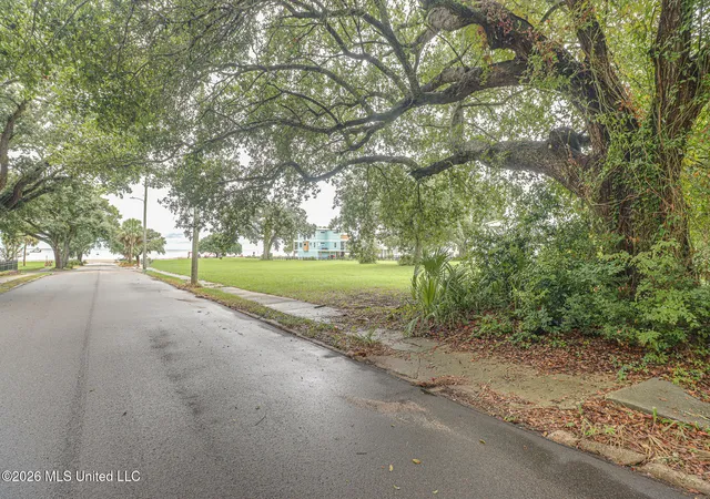Photo 2 of Sale Pending at 129 Saint Charles Ave, Biloxi, MS 39530 | MLS# 4162268 | Listing updated on 2026-09-16
