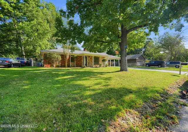Photo 2 of Single family home for sale at 2046 Beechwood Blvd, Pearl, MS 39208 | MLS# 4161923 | Listing updated on 2026-09-09