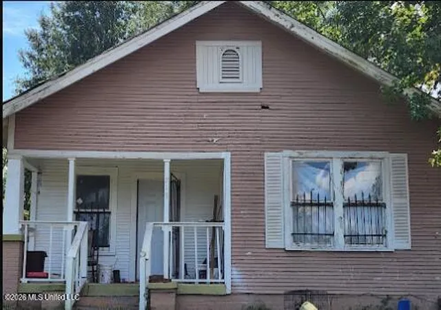 Single family home for sale at 715 Erie St, Jackson, MS 39203 | MLS# 4161821