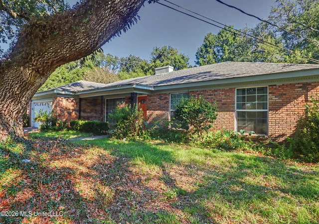 Photo 1 of Single family home for sale at 2407 Palmer Dr, Gulfport, MS 39507 | MLS# 4161822 | Listing updated on 2026-09-18