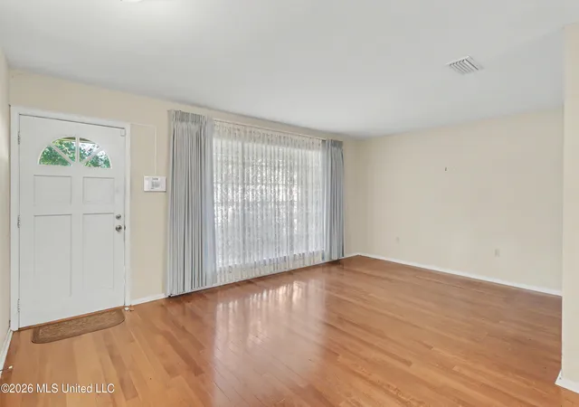 Photo 2 of Single family home for sale at 2407 Palmer Dr, Gulfport, MS 39507 | MLS# 4161822 | Listing updated on 2026-09-18