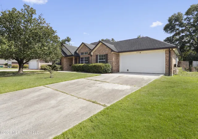 Photo 2 of Sale Pending at 11175 Woodley Dr, Gulfport, MS 39503 | MLS# 4163341 | Listing updated on 2026-09-25