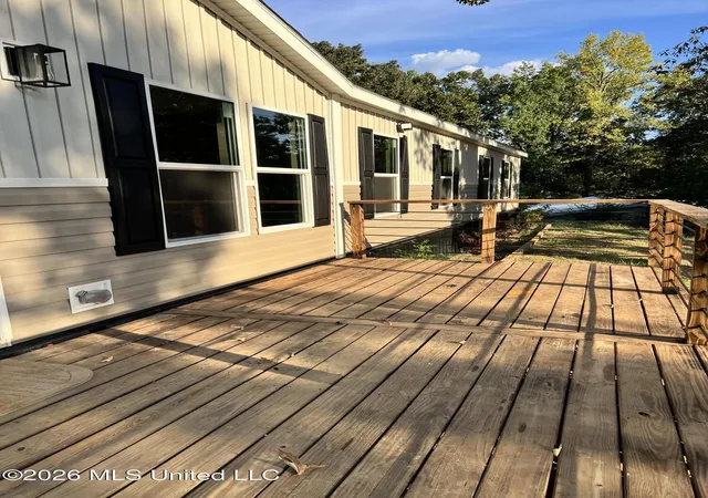 Photo 3 of Manufactured home for sale at 360 Camille St, Sardis, MS 38666 | MLS# 4161830 | Listing updated on 2026-10-03