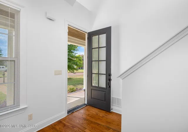 Photo 4 of Single family home for sale at 4656 E Dublin Cir, Olive Branch, MS 38654 | MLS# 4161903 | Listing updated on 2026-09-09