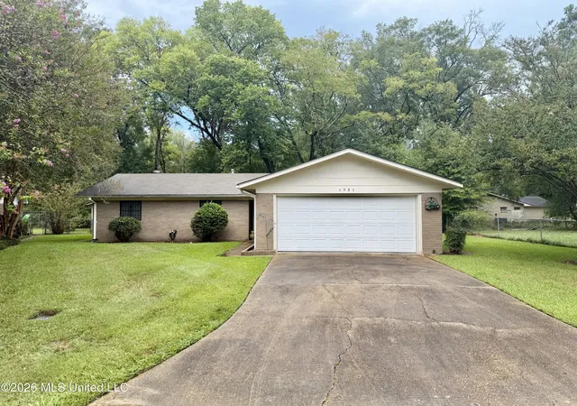 Photo 1 of Single family home for sale at 1931 Loyd Cir, Pearl, MS 39208 | MLS# 4161906 | Listing updated on 2026-09-10