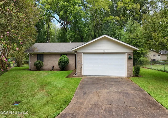 Photo 3 of Single family home for sale at 1931 Loyd Cir, Pearl, MS 39208 | MLS# 4161906 | Listing updated on 2026-10-18