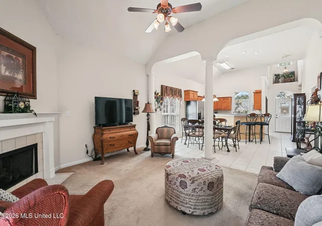 Photo 4 of Single family home for sale at 1091 Warwick Pl, Southaven, MS 38671 | MLS# 4162036 | Listing updated on 2026-09-10