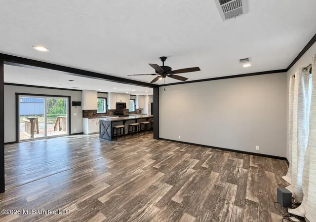Photo 3 of Manufactured home for sale at 4350 Thyatira Tyro, Senatobia, MS 38668 | MLS# 4161938 | Listing updated on 2026-09-13
