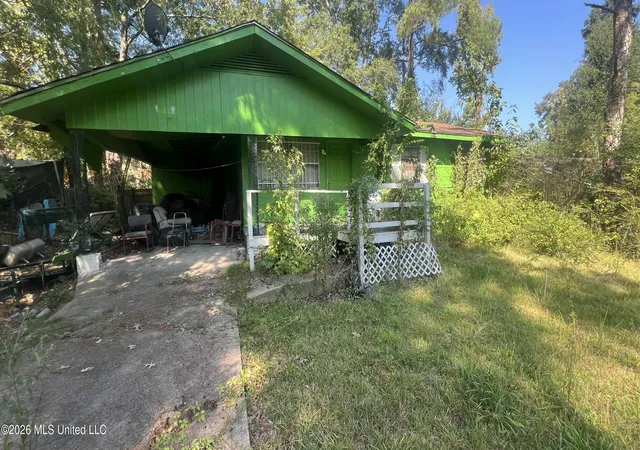 Single family home for sale at 1903 Shady Ln Dr, Jackson, MS 39204 | MLS# 4163286