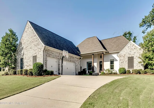 Photo 1 of Sale Pending at 109 Camden Way, Madison, MS 39110 | MLS# 4162455 | Listing updated on 2026-10-13