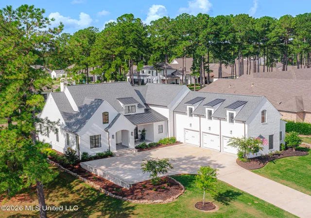 Photo 2 of Single family home for sale at 310 Lake Village Dr, Madison, MS 39110 | MLS# 4161943 | Listing updated on 2026-09-16