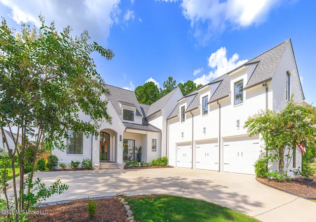 Photo 3 of Single family home for sale at 310 Lake Village Dr, Madison, MS 39110 | MLS# 4161943 | Listing updated on 2026-09-16