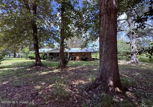 Photo 1 of Single family home for sale at 484 Allbritton Trl, Bogue Chitto, MS 39629 | MLS# 4161976 | Listing updated on 2026-09-10