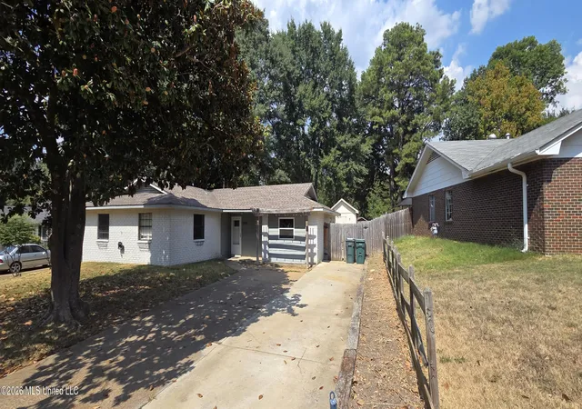 Photo 1 of Sale Pending at 2192 Holbrook Cvs, Southaven, MS 38671 | MLS# 4161945 | Listing updated on 2026-09-17