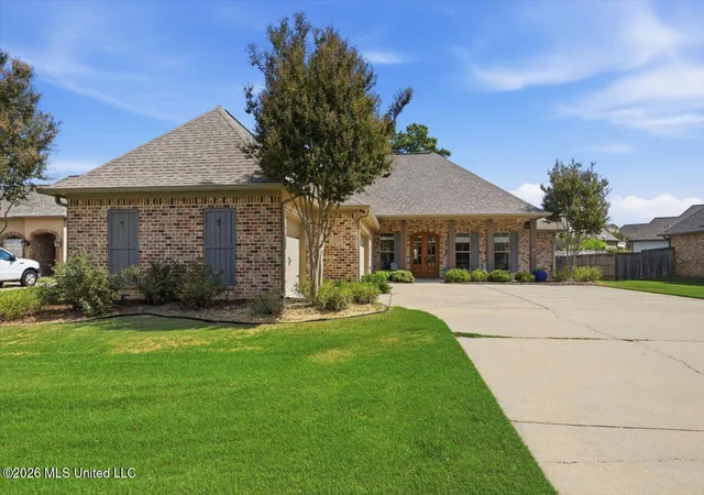 Photo 1 of Single family home for sale at 114 Claiborne St, Madison, MS 39110 | MLS# 4162278 | Listing updated on 2026-09-13