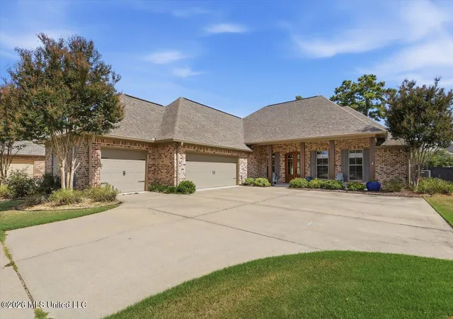 Photo 2 of Single family home for sale at 114 Claiborne St, Madison, MS 39110 | MLS# 4162278 | Listing updated on 2026-09-13