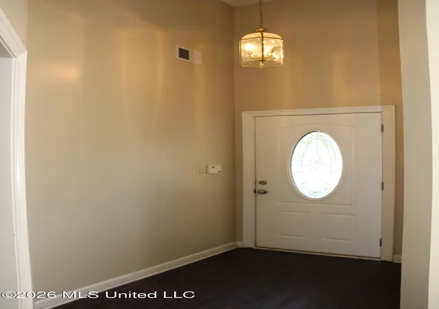 Photo 3 of Single family home for sale at 910 Scotch Pine Cvs, Southaven, MS 38671 | MLS# 4161951 | Listing updated on 2026-09-19