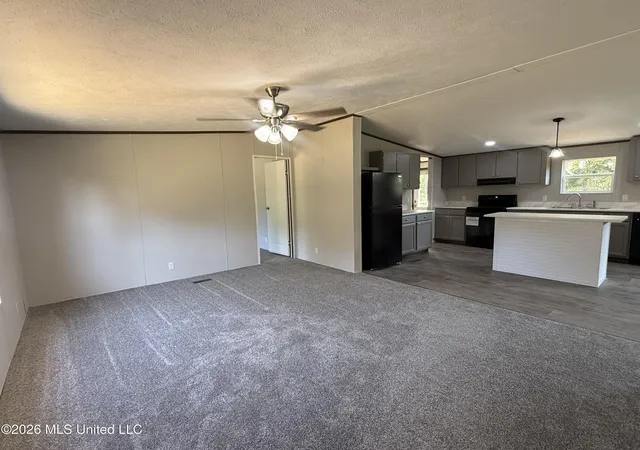Photo 4 of Manufactured home for sale at 5204 Old Hwy 35, Carthage, MS 39051 | MLS# 4161954 | Listing updated on 2026-09-10