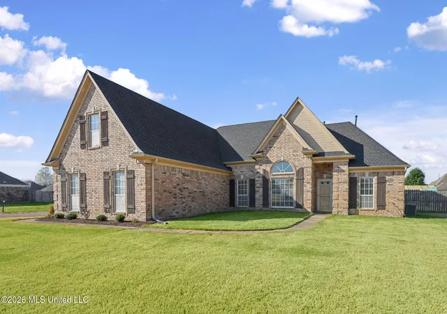 Single family home for sale at 2603 Pinnacle Dr, Southaven, MS 38672 | MLS# 4161990