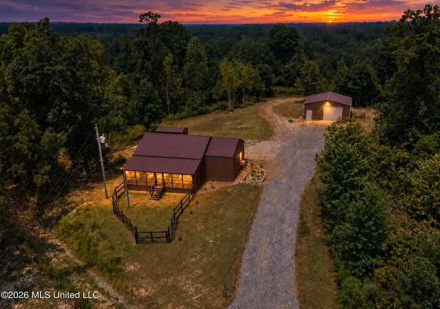 Photo 1 of Single family home for sale at 1765 Chapel Town Rd, Courtland, MS 38620 | MLS# 4161960 | Listing updated on 2026-09-12