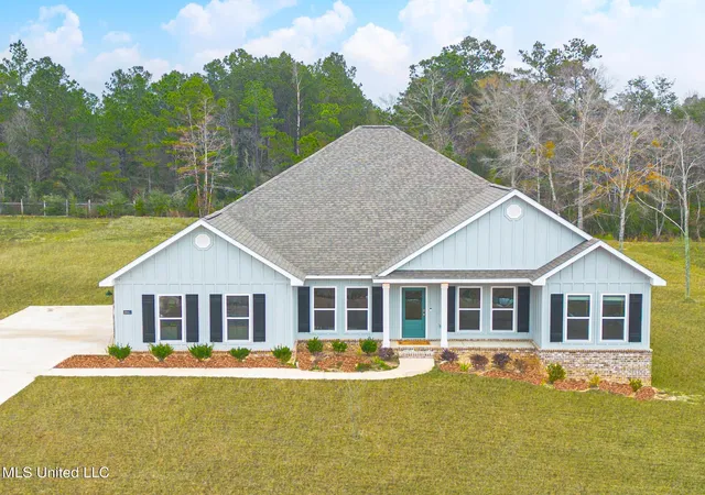 Photo 1 of Single family home for sale at 18951 Harrington Cir, Biloxi, MS 39532 | MLS# 4161963 | Listing updated on 2026-09-14