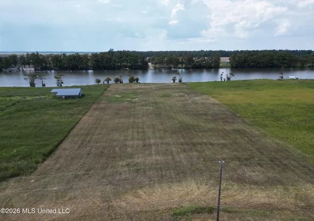 Land for sale at 1341 Deerfield Rd, Yazoo City, MS 39194 | MLS# 4161975 | Listing updated on 2026-09-10