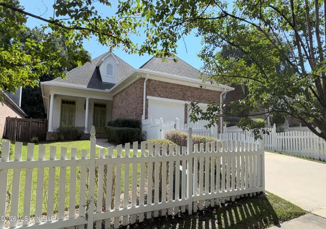 Single family home for sale at 306 Colony Ridge Ct, Ridgeland, MS 39157 | MLS# 4162076