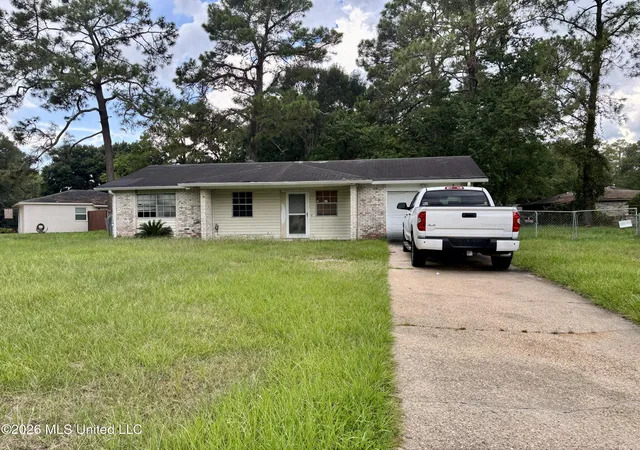 Photo 1 of Sale Pending at 2601 Lawn Cir, Gautier, MS 39553 | MLS# 4161982 | Listing updated on 2026-09-11