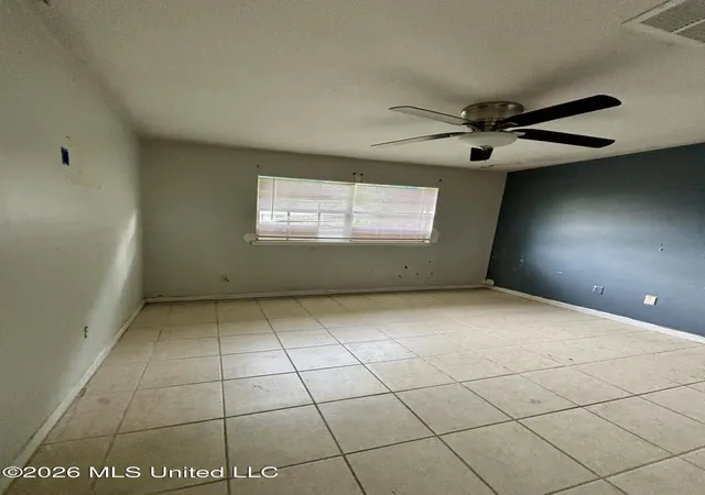 Photo 4 of Sale Pending at 2601 Lawn Cir, Gautier, MS 39553 | MLS# 4161982 | Listing updated on 2026-09-11