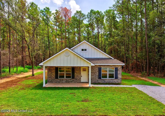 Photo 1 of Sale Pending at 20 Global Ln, Picayune, MS 39466 | MLS# 4161978 | Listing updated on 2026-09-21