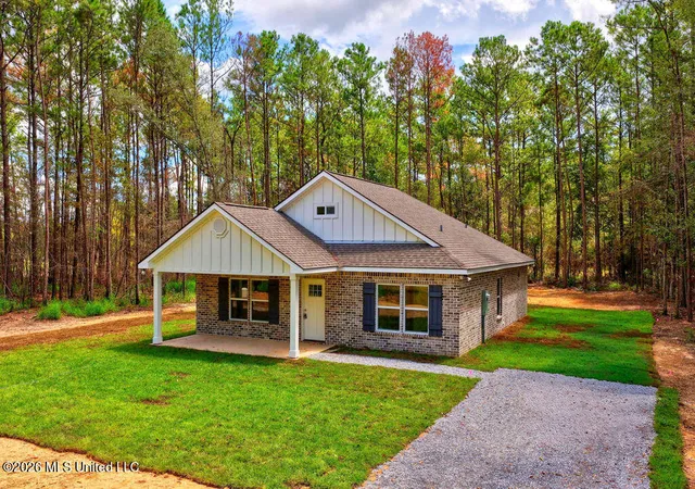 Photo 3 of Sale Pending at 20 Global Ln, Picayune, MS 39466 | MLS# 4161978 | Listing updated on 2026-09-21