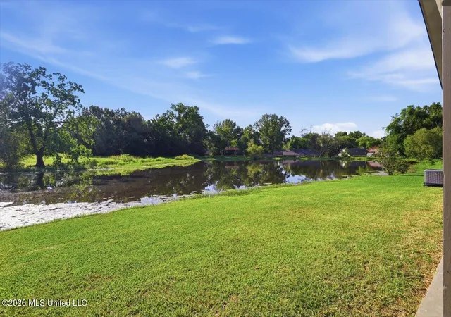 Photo 3 of Sale Pending at 105 Carrie Dr, Clinton, MS 39056 | MLS# 4162029 | Listing updated on 2026-10-23